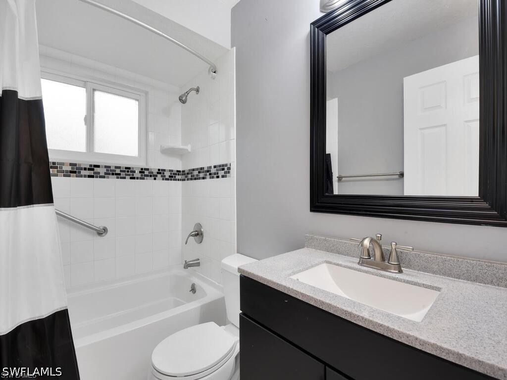 260 12th Street Se - Photo 18