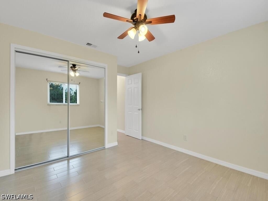 260 12th Street Se - Photo 13