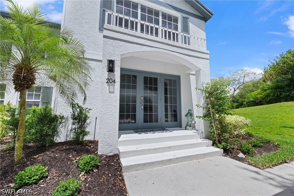 818 Tanbark Drive - Photo 1