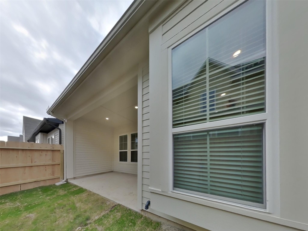 22726 Terrazzo Drive - Photo 18