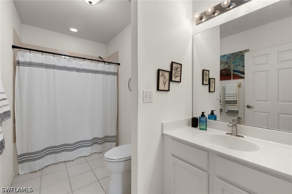 9050 Las Maderas Drive - Photo 11