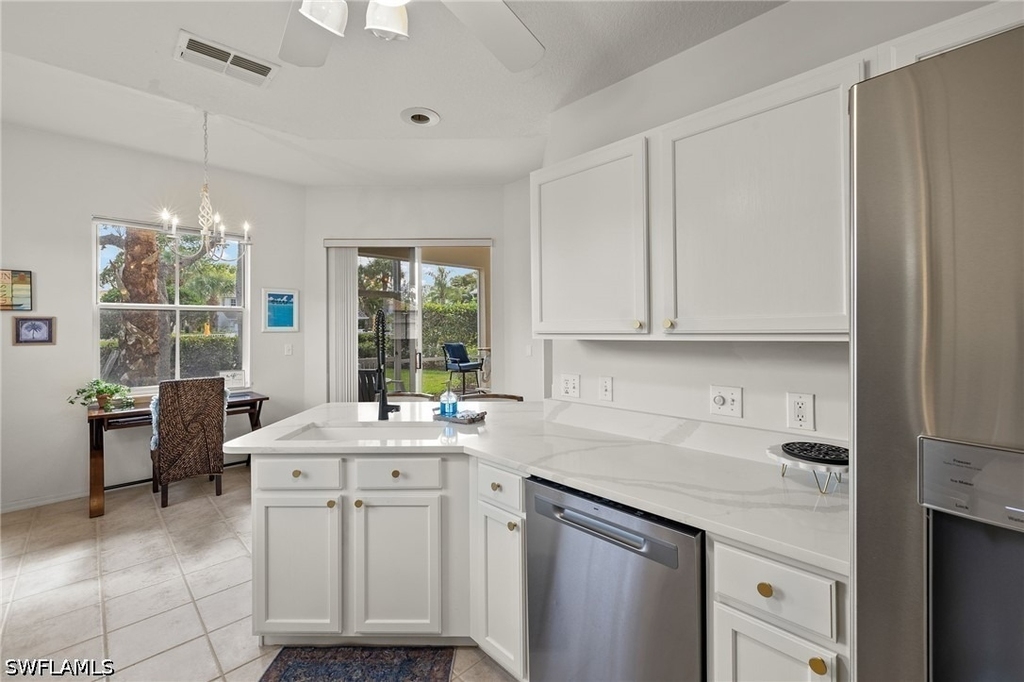 9050 Las Maderas Drive - Photo 4