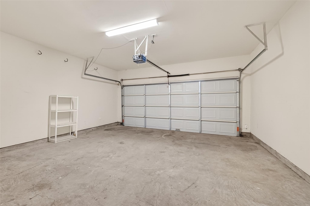 21711 Crest Peak Way - Photo 39