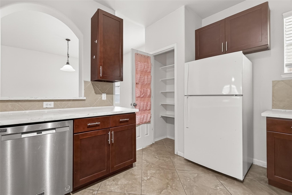 21711 Crest Peak Way - Photo 18