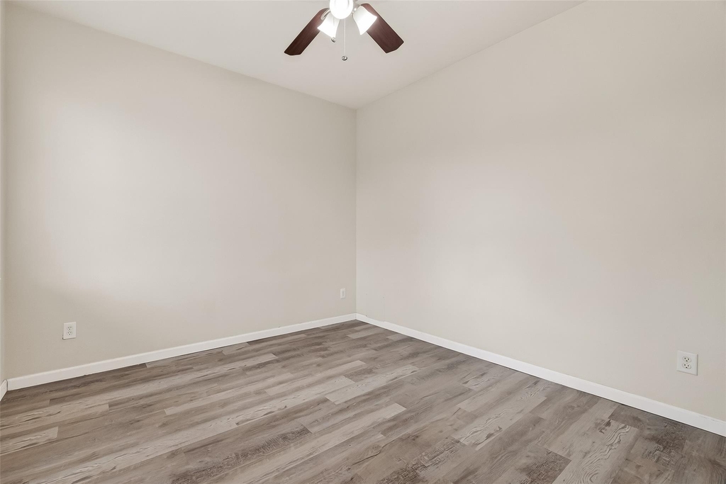 21711 Crest Peak Way - Photo 28