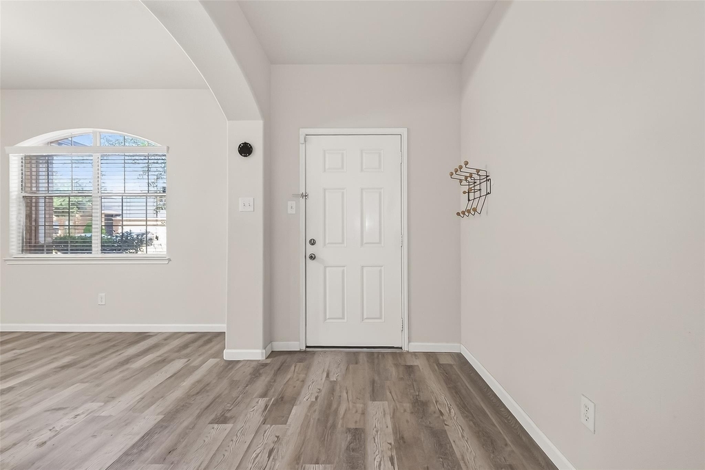 21711 Crest Peak Way - Photo 4
