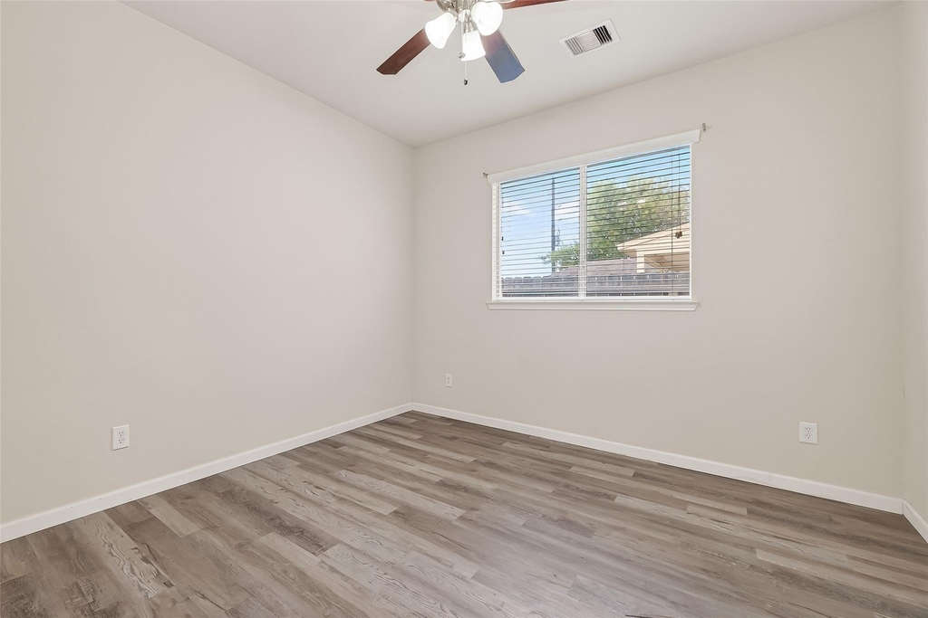21711 Crest Peak Way - Photo 22