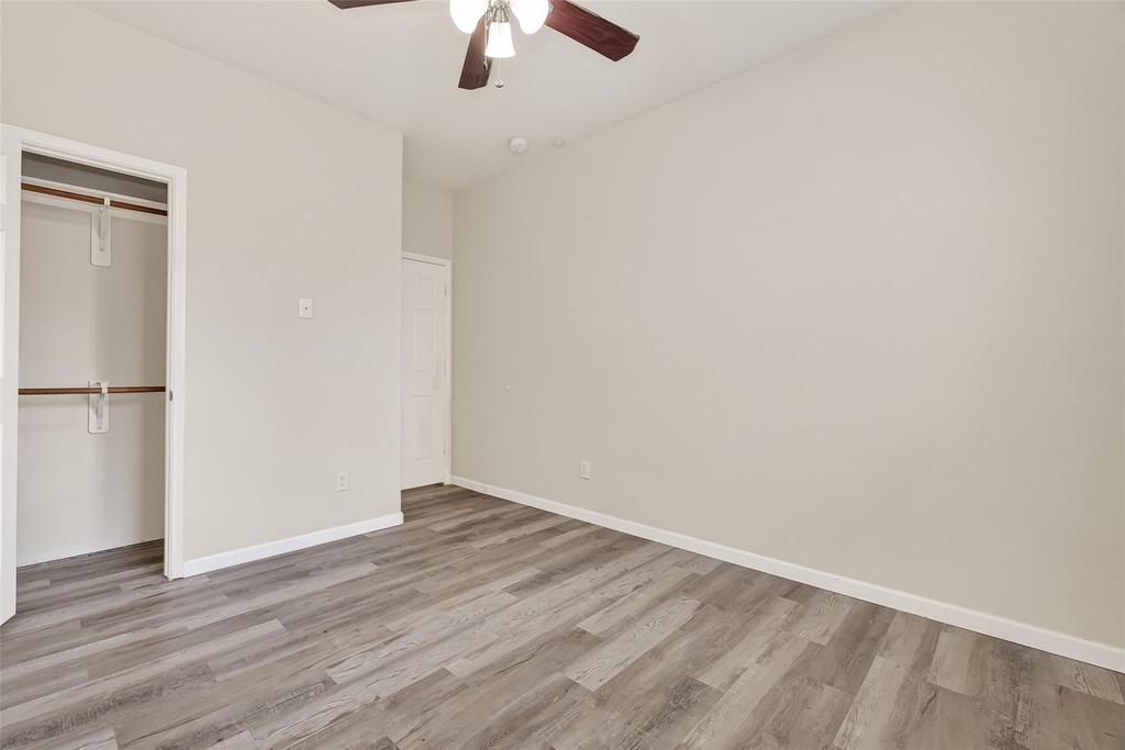 21711 Crest Peak Way - Photo 23
