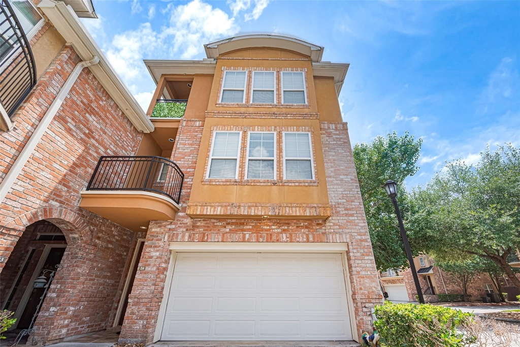 24 Versante Court - Photo 0