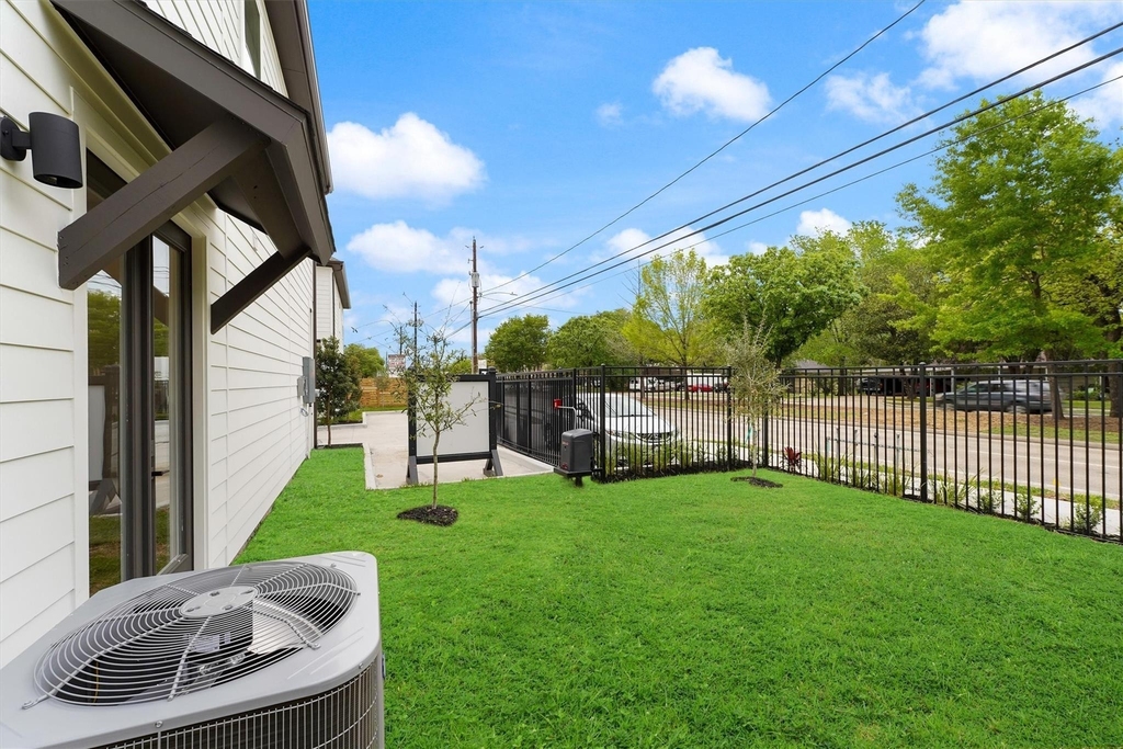 2131 Blalock Road - Photo 22