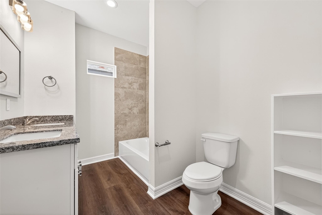 418 4th Street - Photo 17
