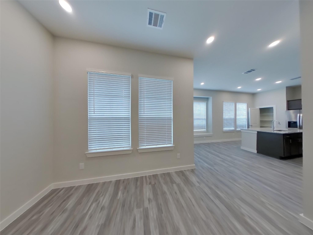 22709 Terrazzo Drive - Photo 2