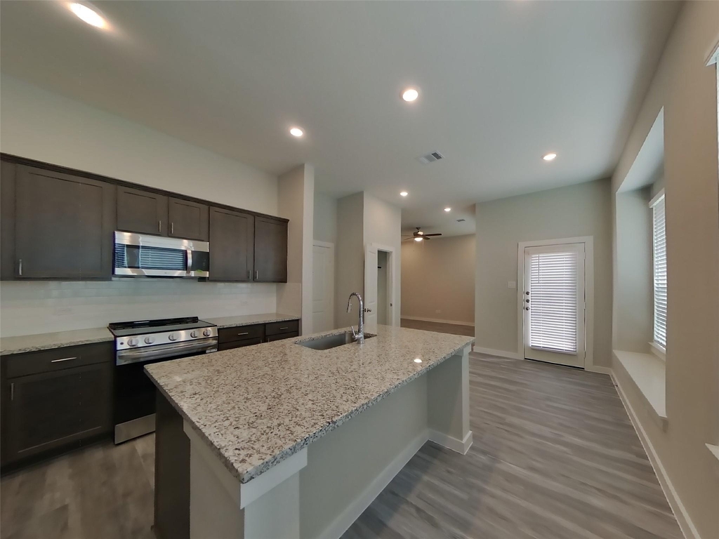 22709 Terrazzo Drive - Photo 5