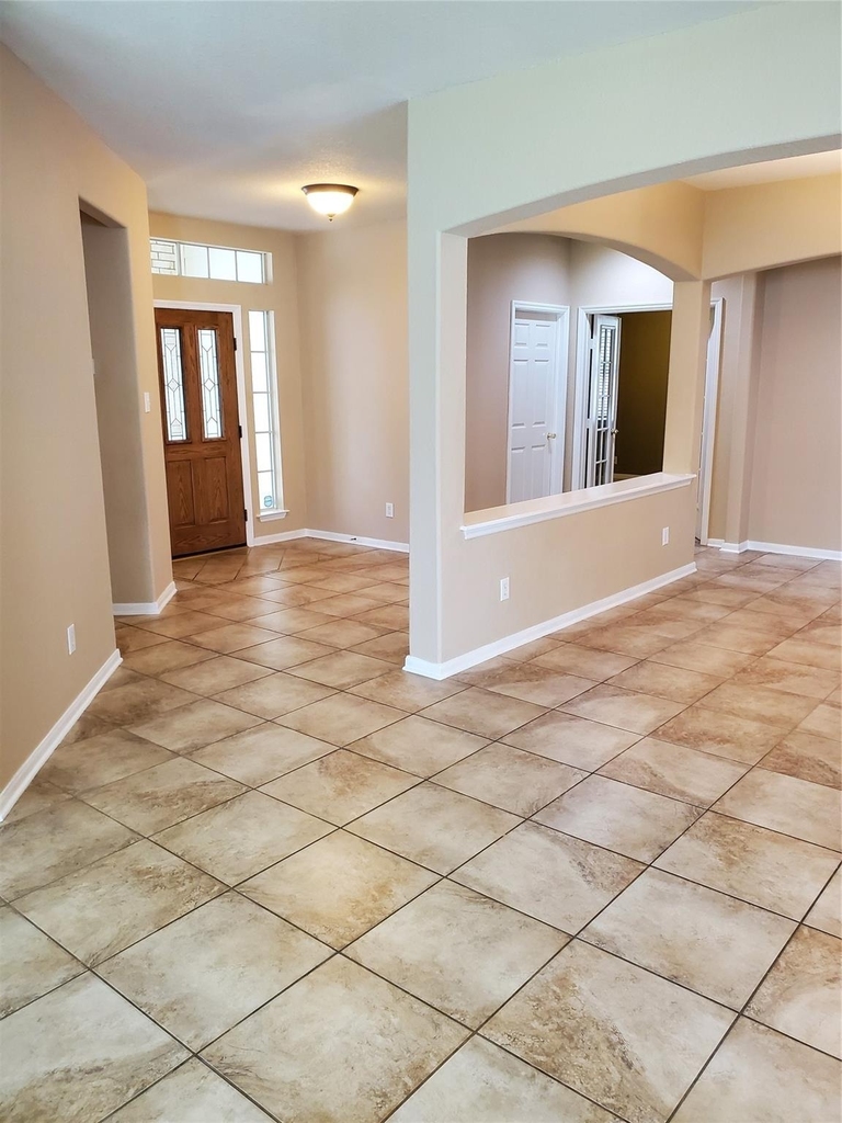 2715 Falling Forest Court - Photo 14