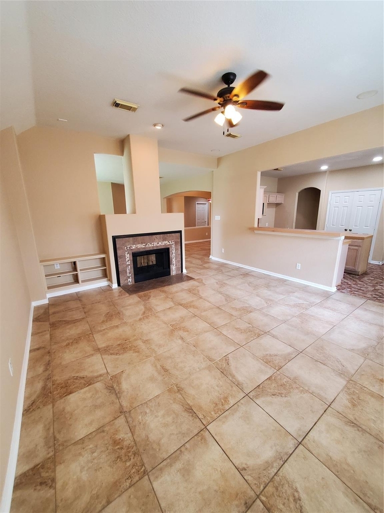 2715 Falling Forest Court - Photo 17