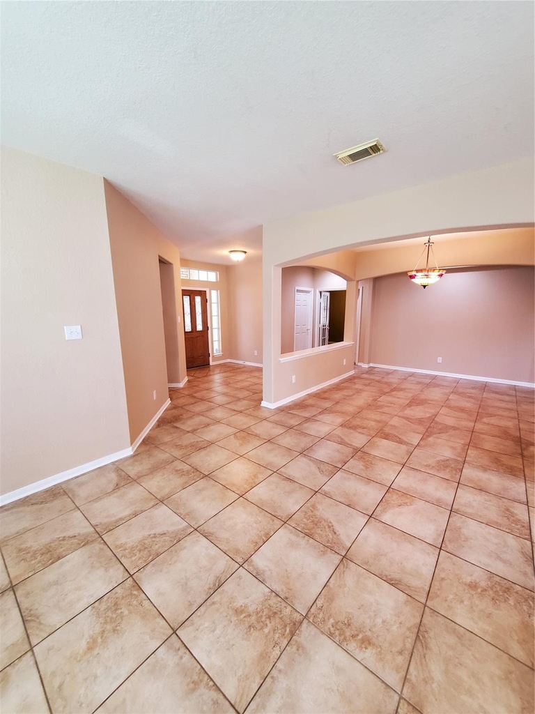 2715 Falling Forest Court - Photo 13