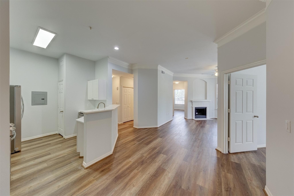 3045 Marina Bay Drive Drive - Photo 5