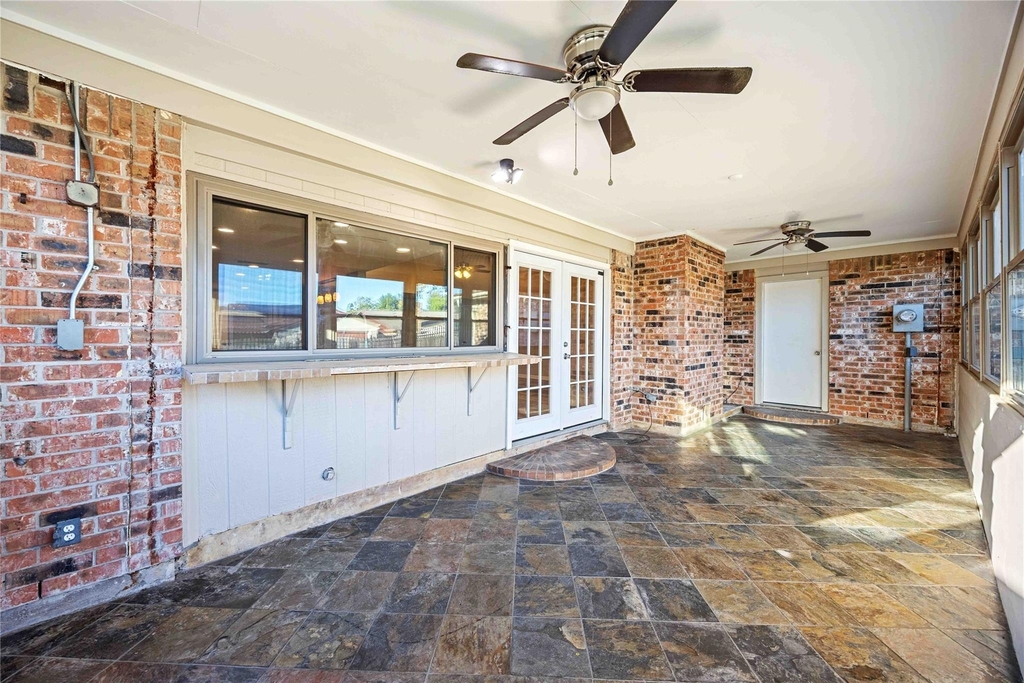 14515 Merry Meadow Drive - Photo 11