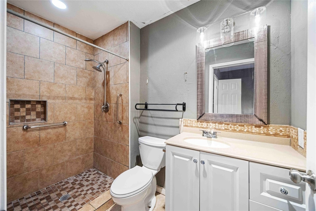 14515 Merry Meadow Drive - Photo 20