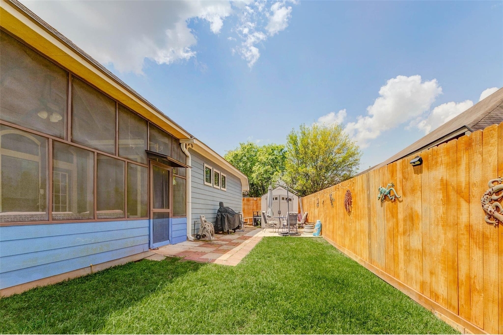 940 Oak Lynn Drive - Photo 22