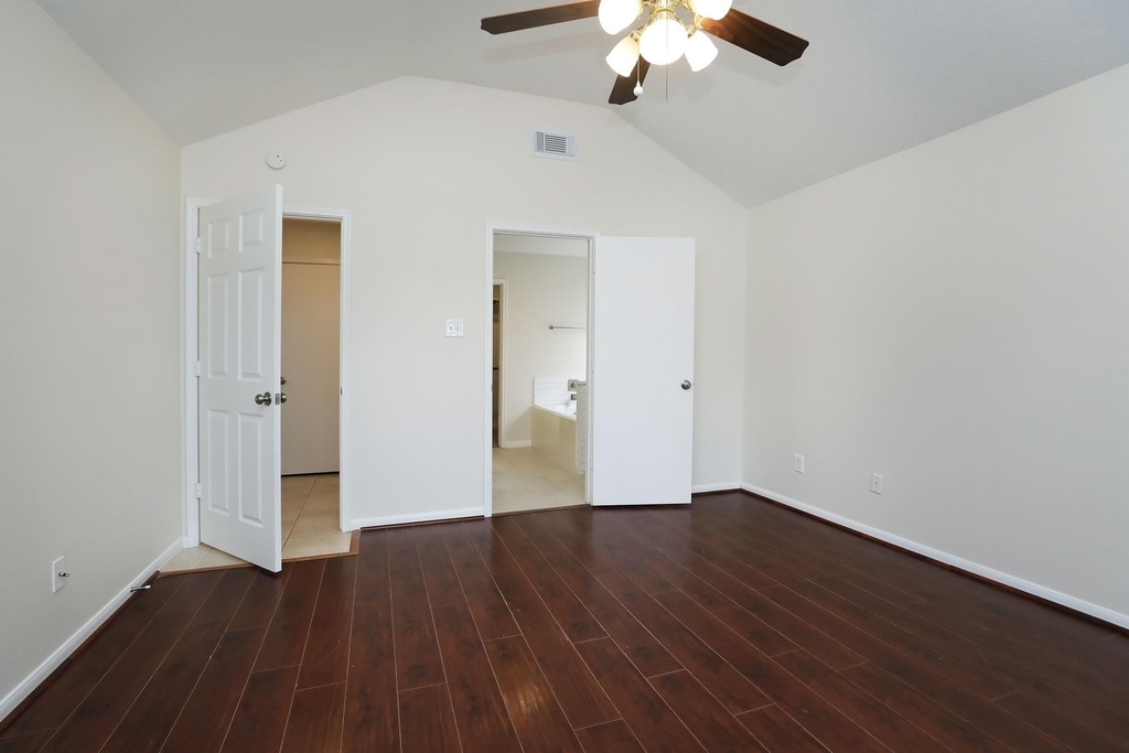 14215 Cypress Valley Drive - Photo 22