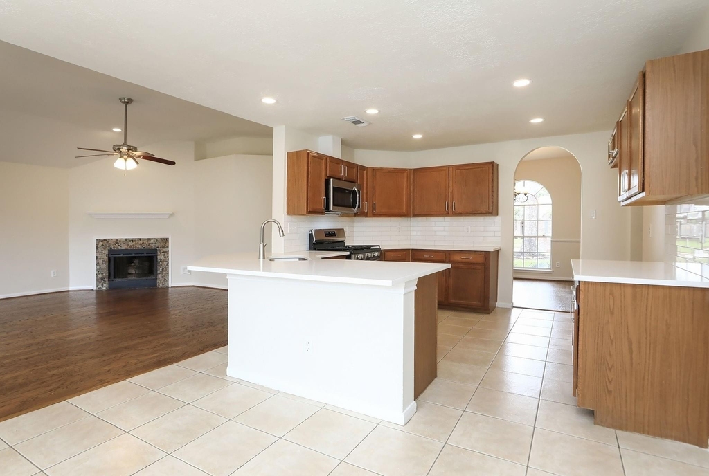 14215 Cypress Valley Drive - Photo 15