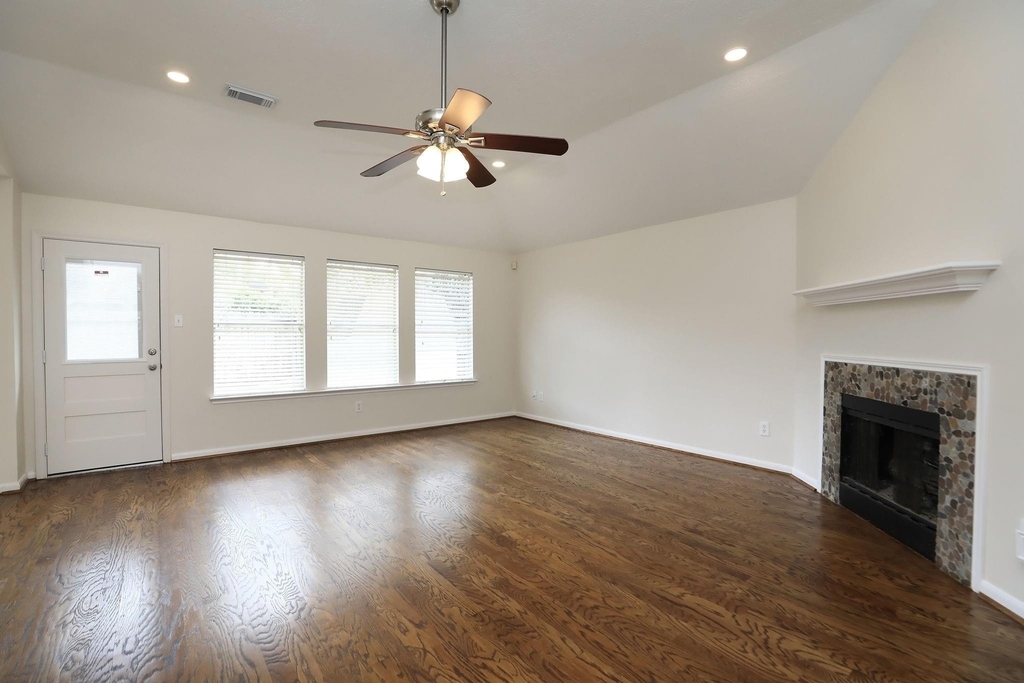 14215 Cypress Valley Drive - Photo 9