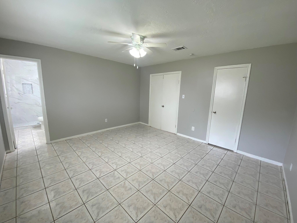 12730 Labelle Lane - Photo 6