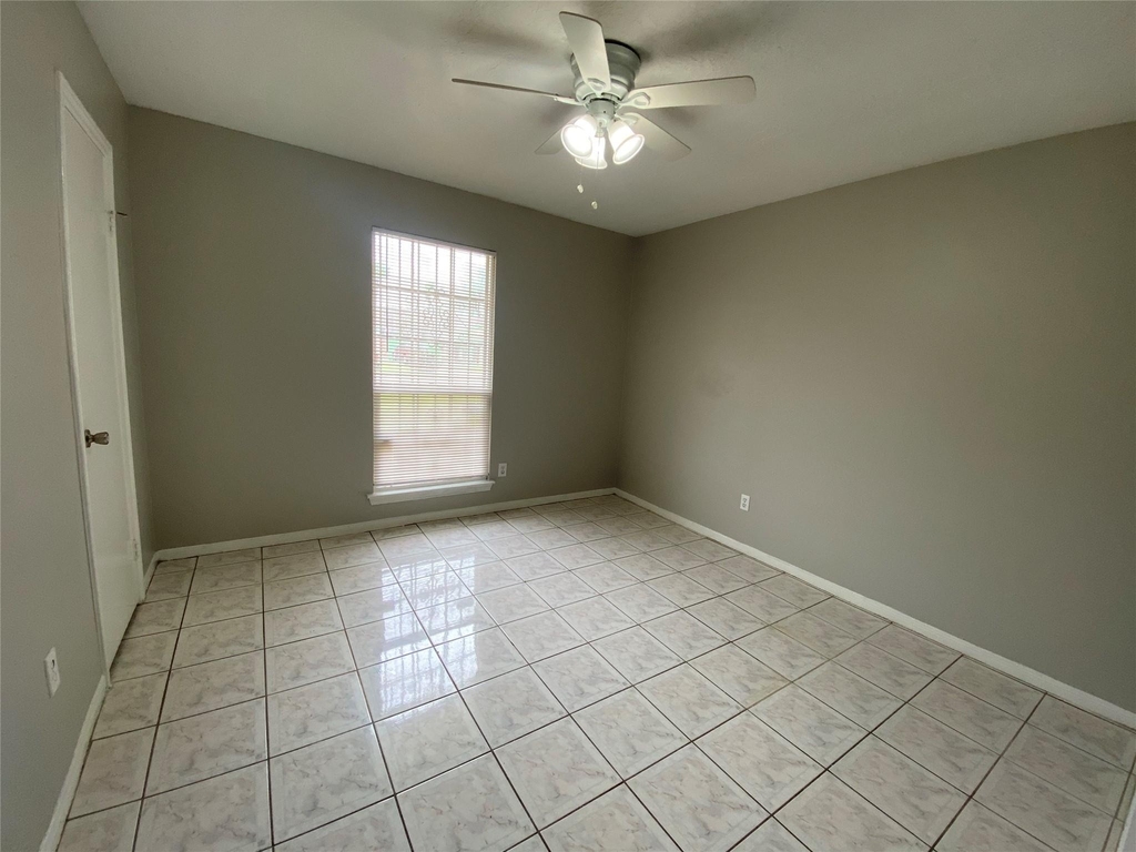 12730 Labelle Lane - Photo 9