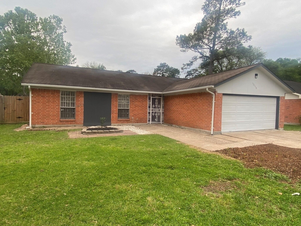 12730 Labelle Lane - Photo 13