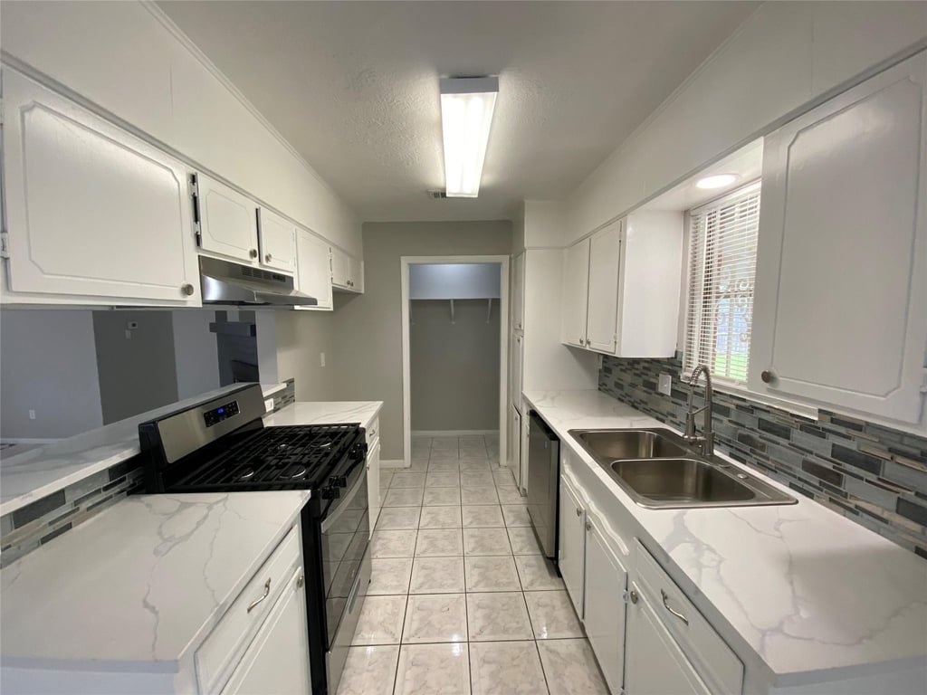 12730 Labelle Lane - Photo 3