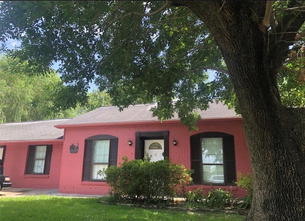 9314 Valley Stream Street - Photo 1