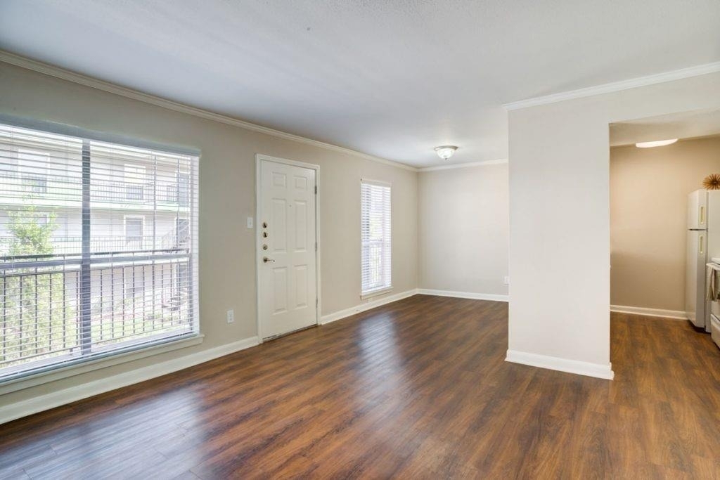 2825 Bellefontaine Street - Photo 2