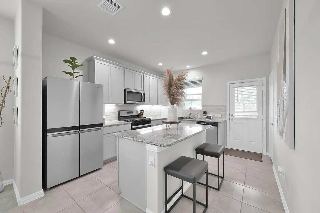 40558 Berylline Lane - Photo 8