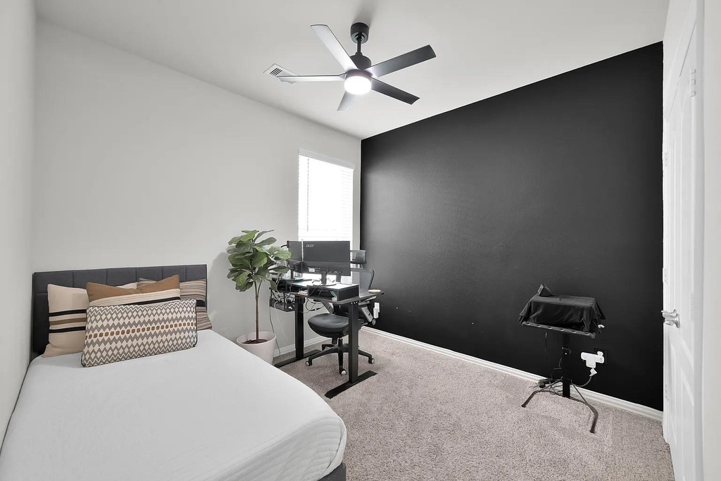 40558 Berylline Lane - Photo 16