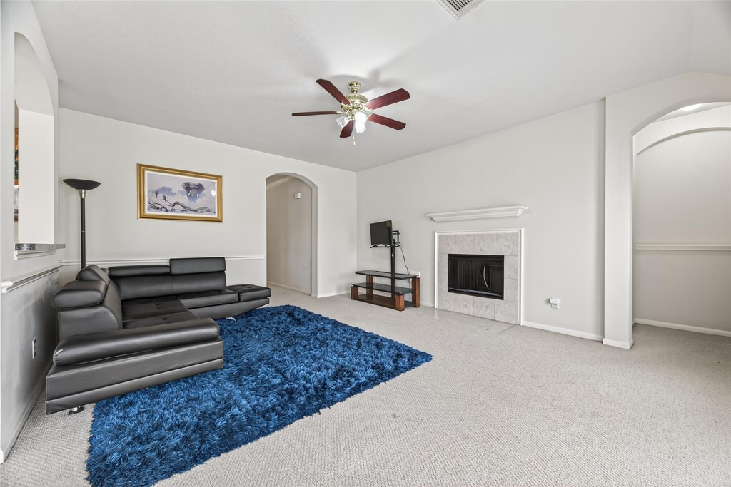 6506 Signal Point Lane - Photo 4