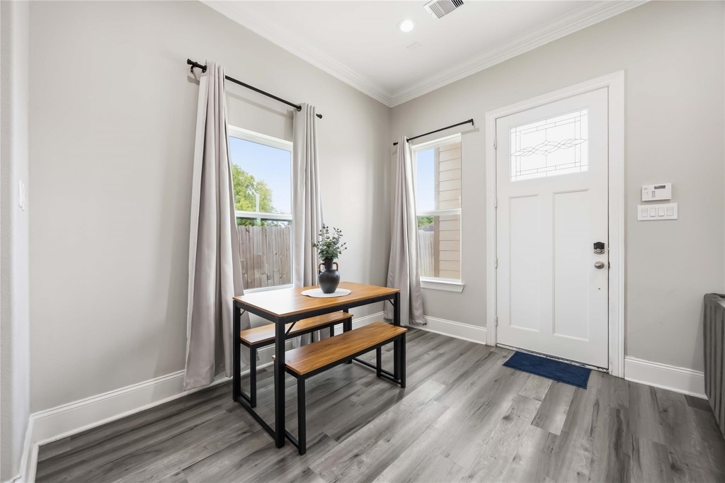 9320 Coffee Street - Photo 4
