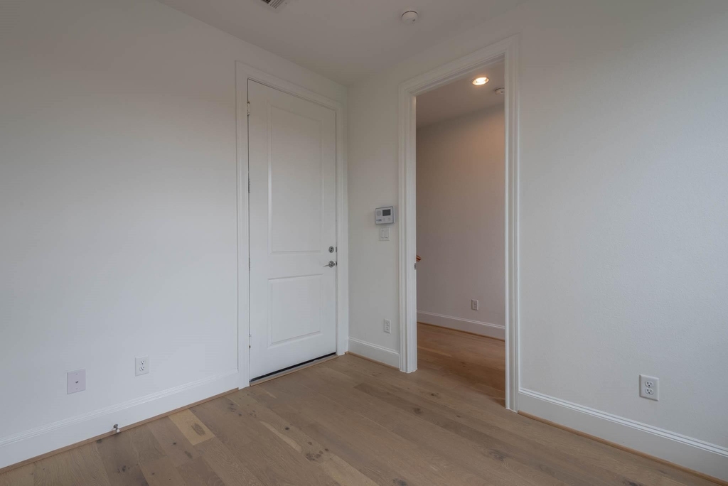 4057 Leeland Street - Photo 19