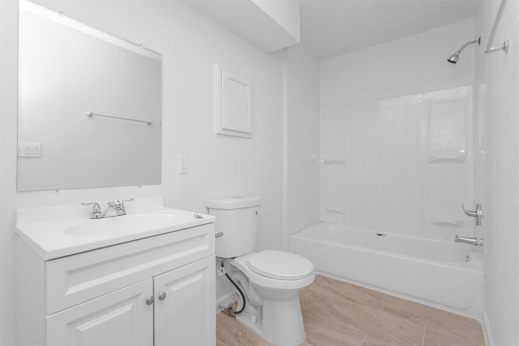 16016 Green Manor Drive - Photo 5