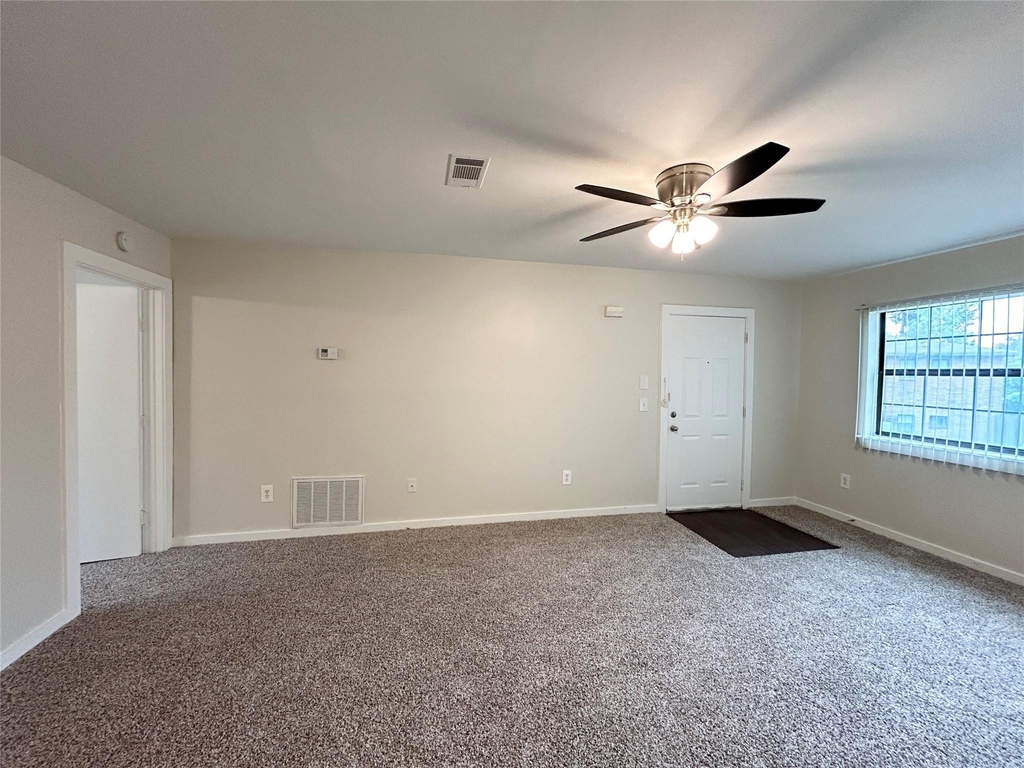 3629 N Macgregor Way - Photo 2