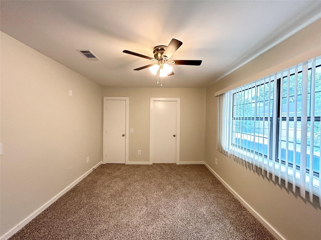 3629 N Macgregor Way - Photo 9