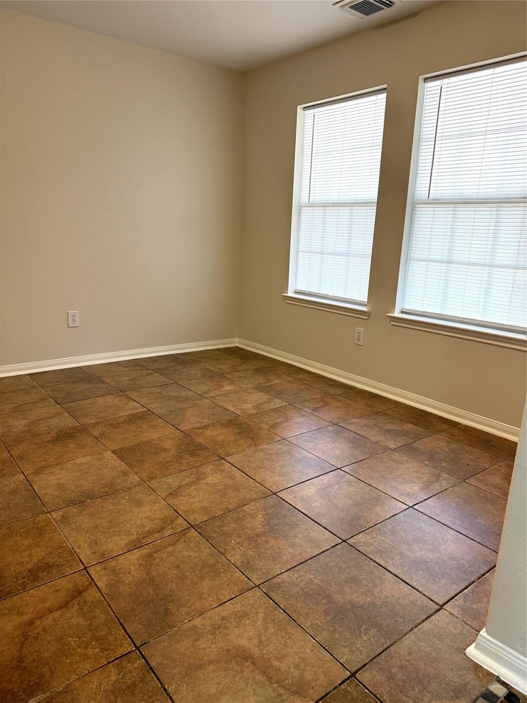 6023 Barany Court - Photo 14