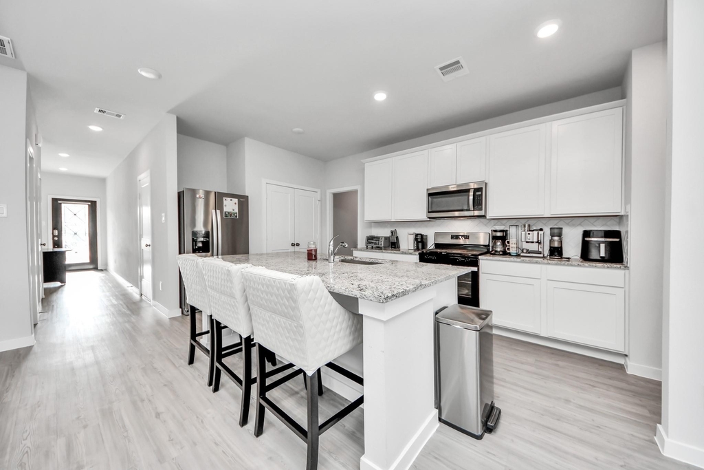 5806 Quest Valley Drive - Photo 12