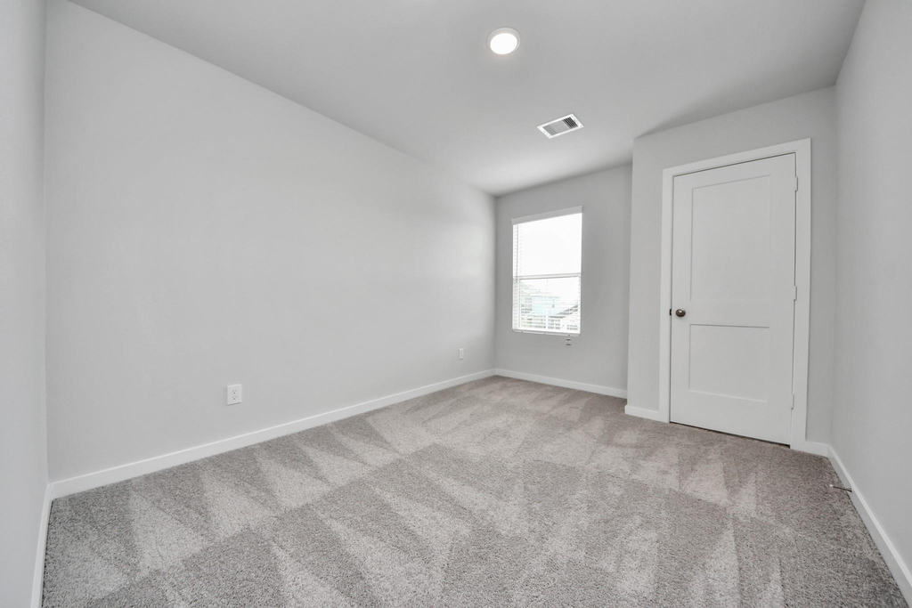 5806 Quest Valley Drive - Photo 5