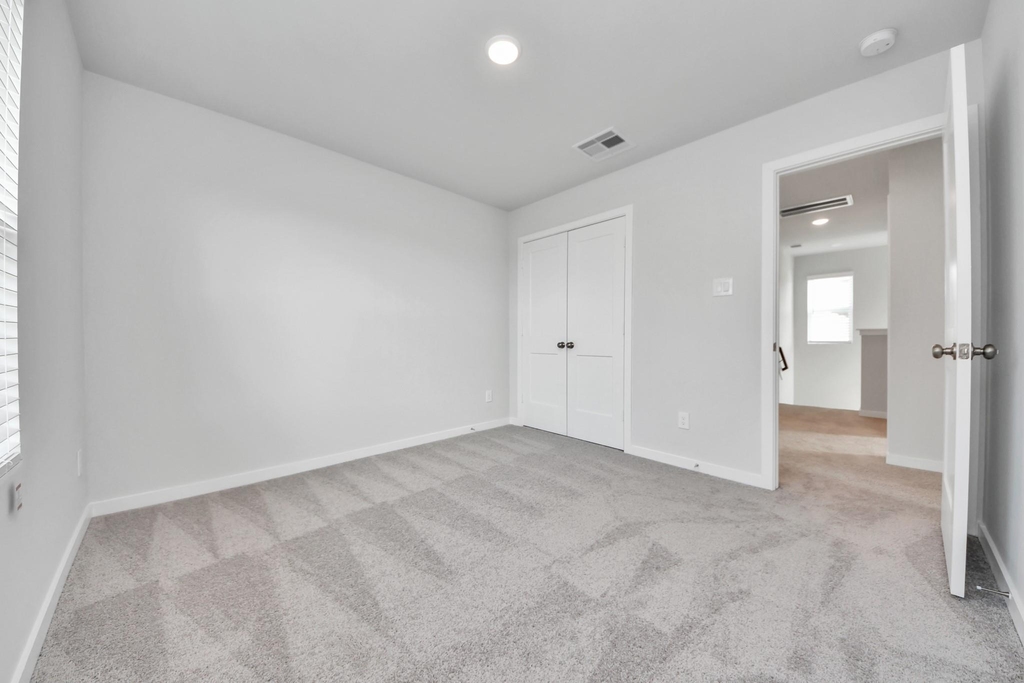5806 Quest Valley Drive - Photo 10