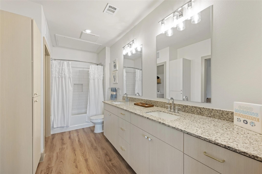 18210 Park Row - Photo 0