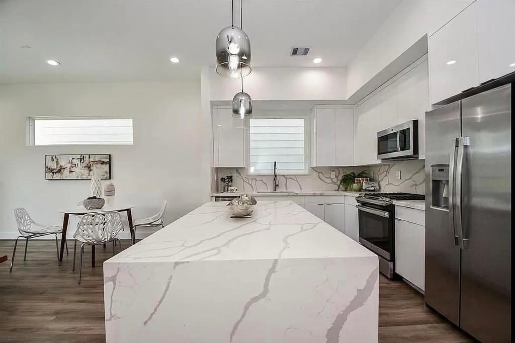 3609 Dennis Street - Photo 10
