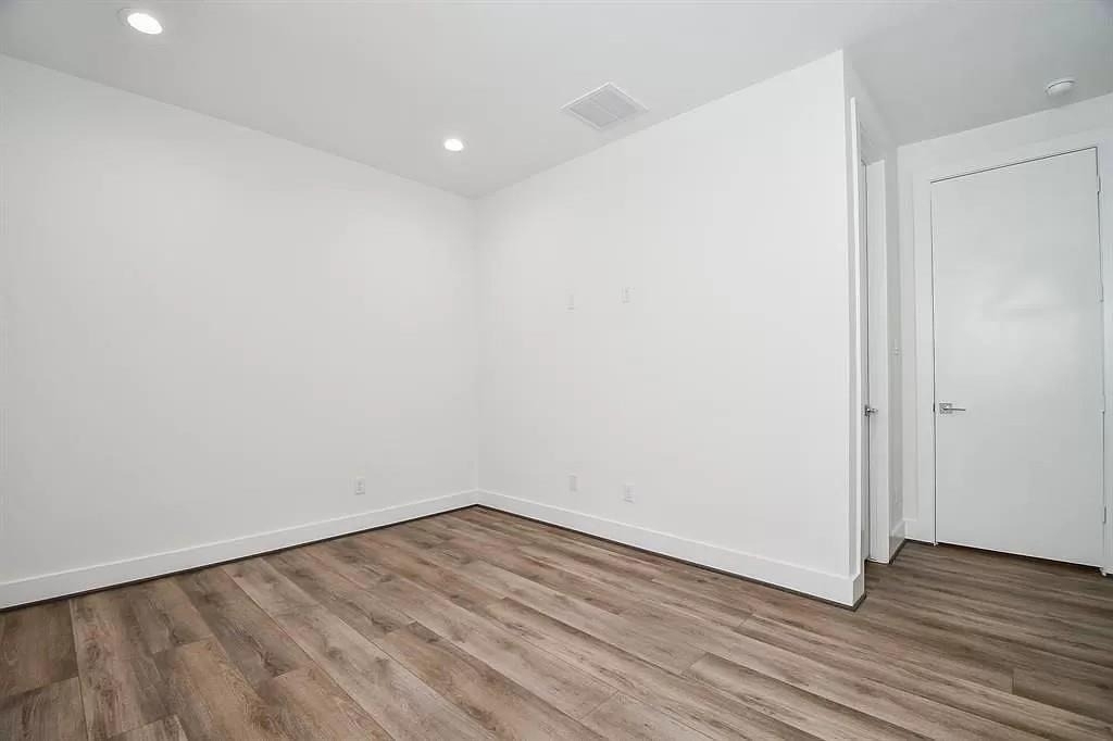 3609 Dennis Street - Photo 25