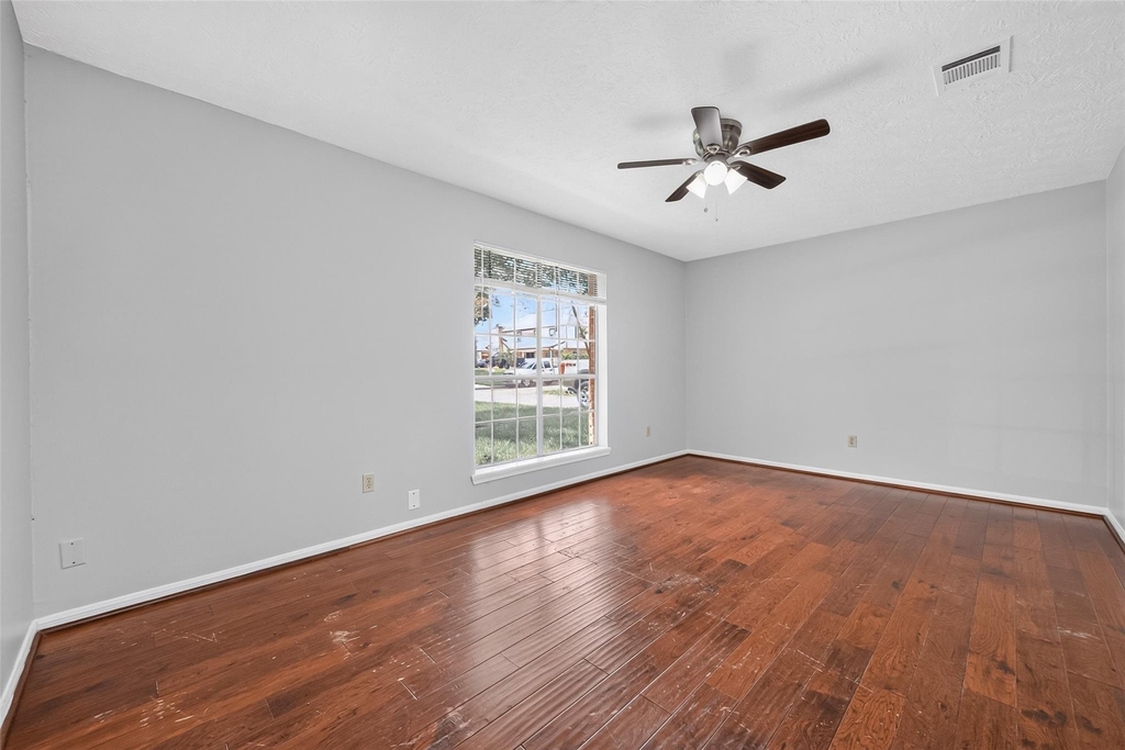5703 Green Timbers Drive - Photo 23