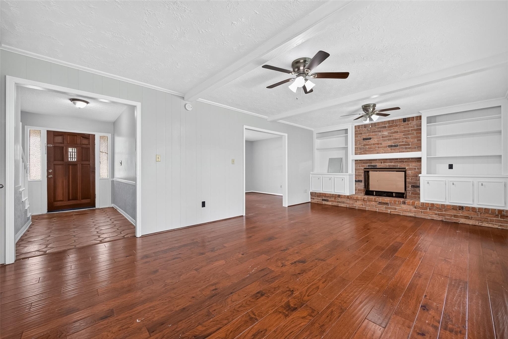5703 Green Timbers Drive - Photo 19